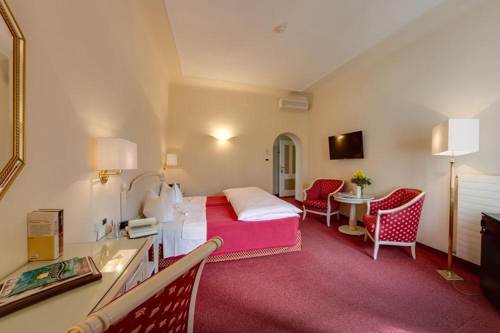 Classic Hotel Meranerhof Room photo